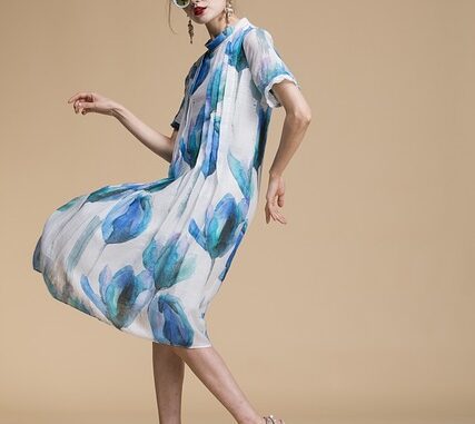 Zara, lüks moda trendlerini uygun fiyata sunuyor.